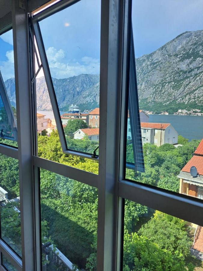 Apartments With Sea View In Prcanj Kotor Exterior photo